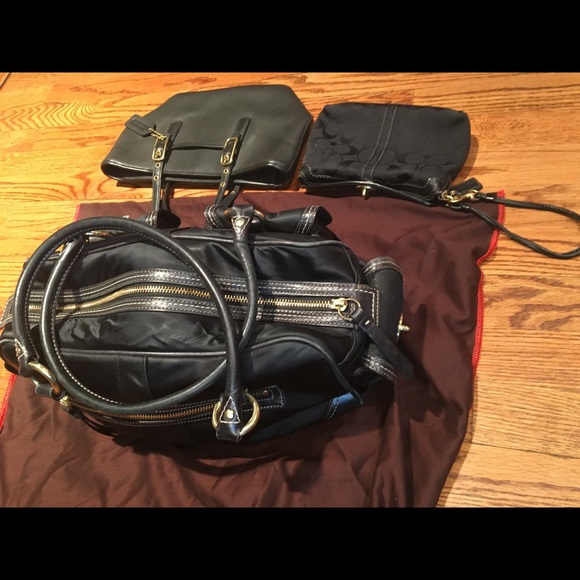 Coach Lot - Picture 2 of 6